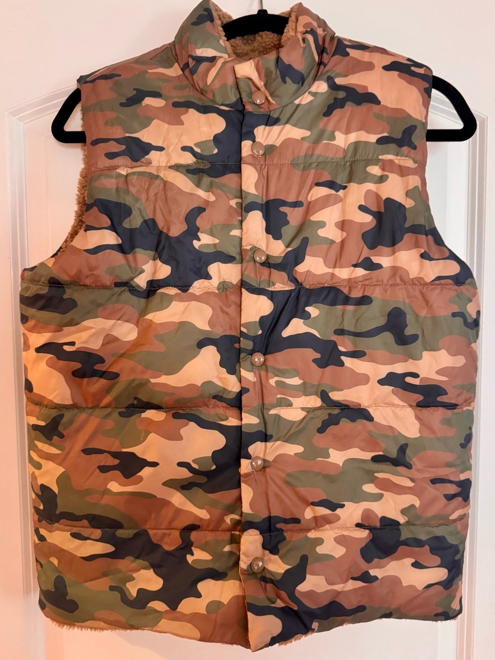 Boys Gap Camouflage Reversible Puffer Vest - Green Camo